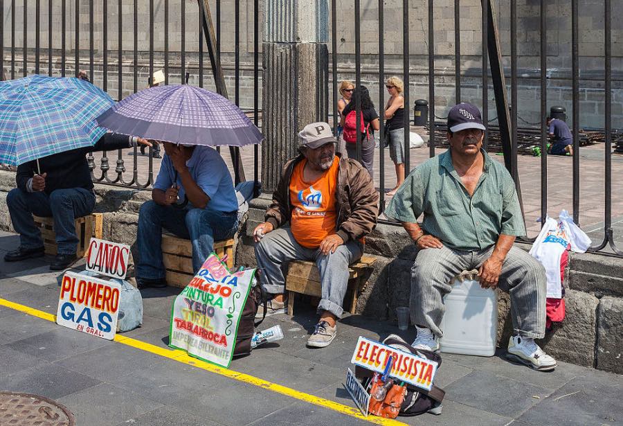 COMBATE A LA POBREZA Y DESIGUALDAD, RETO DE LA POLÍTICA SOCIAL EN LA CDMX: ESPECIALISTAS