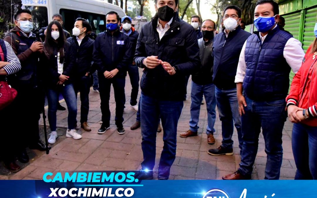 Encuentro con vecinos en Xochimilco