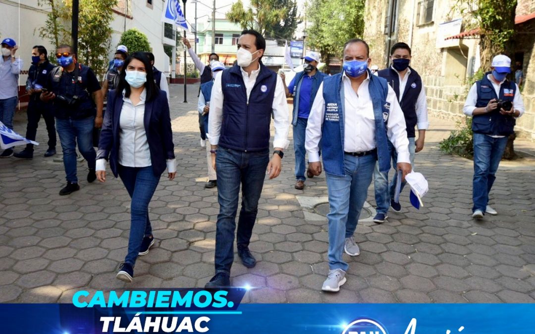 Desde muy temprano recorrimos las calles de La Habana en Tláhuac con nuestra candidata a la alcaldía Nidia Martínez Molotla y el Presidente Andrés Atayde. Vecinas y vecinos es muy importante salir a votar y apoyar a tus candidatos de Acción Nacional para construir una mejor CDMX.