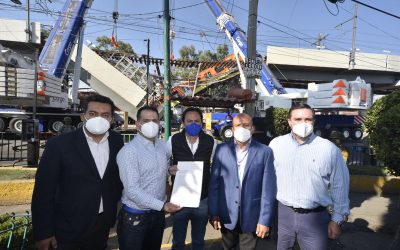 El Presidente Andrés Atayde, los Diputados Christian von, Hector Barrera, Diego Garrido y Federico Döring, exigieron la renuncia inmediata de la titular del Metro. Atayde solicitó que los peritajes estén a cargo del Congreso de la Ciudad de México para que exista credibilidad.