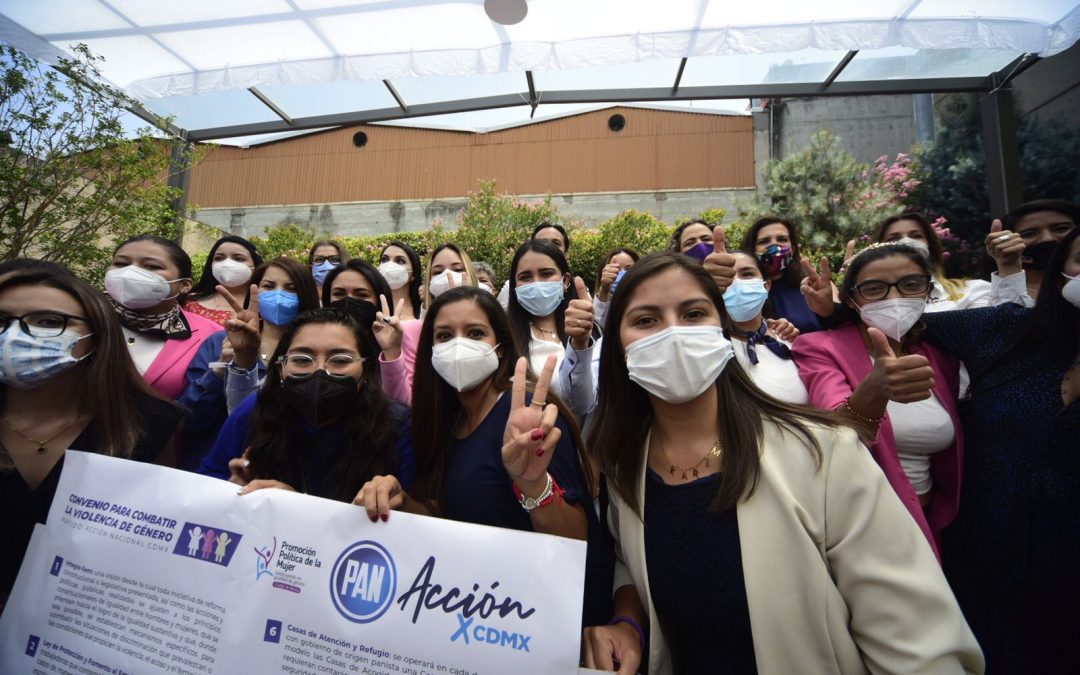 Candidatas de Acción Nacional, PRI y PRD en la CDMX firman el Convenio Contra la Violencia de Género comprometiéndose a impulsar las Estancias Infantiles, Refugios para la Mujer, el derecho a la salud y la vida libre de violencia.