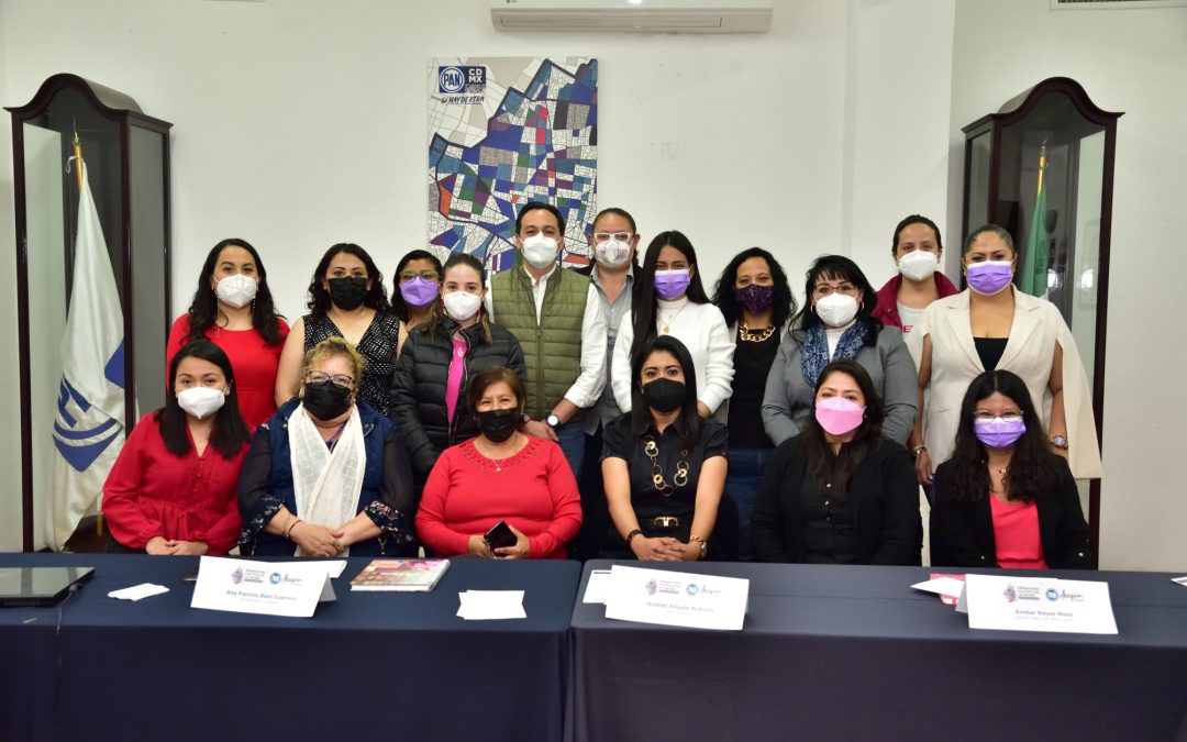 El Presidente Andrés Atayde, la Secretaria General Paty Baez y la Secretaria de Promoción Política de la Mujer Ciudad de México Ámbar Reyes, se reunieron esta noche con las Secretarias de Promoción Política de la Mujer de las 16 Demarcaciones Territoriales de la Ciudad de México.