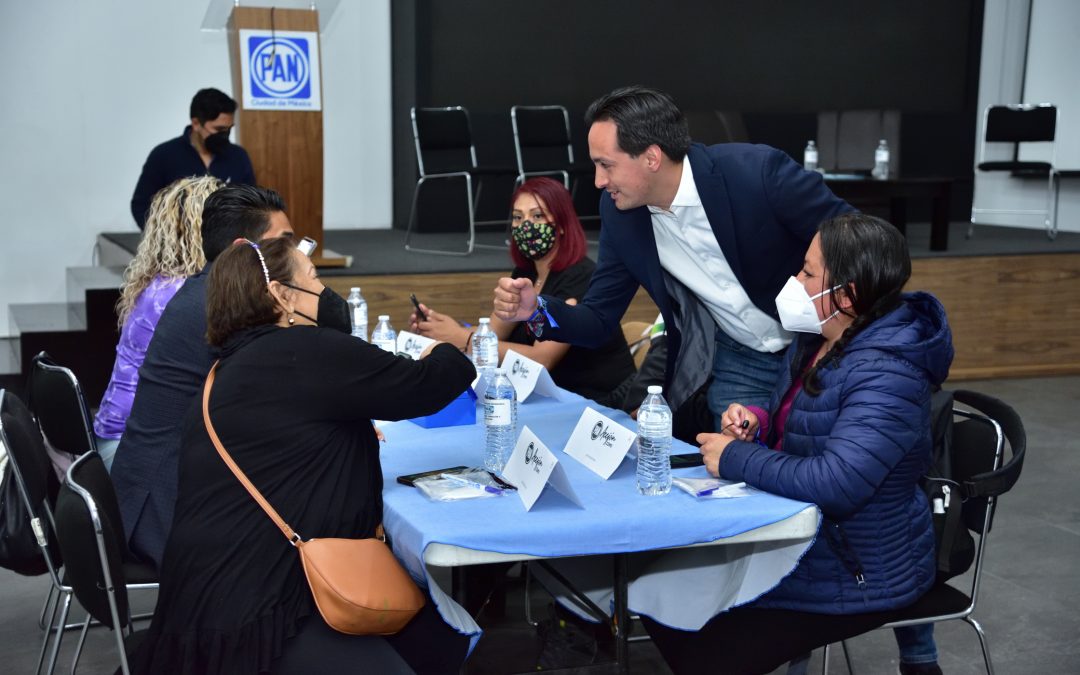 Networking organizado por las Secretarias Celina Saavedra y Shaila M. Camarillo, en el PAN Ciudad de México.