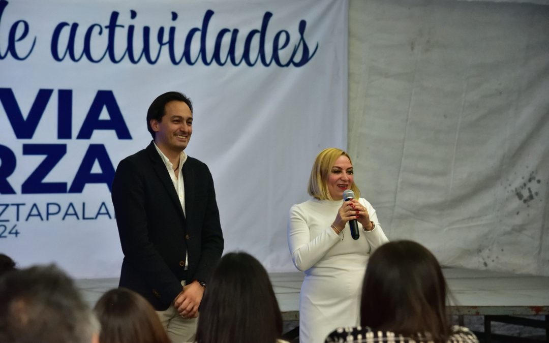 El Presidente Andrés Atayde acompañó a la Concejal Olivia Garza de los Santos, en su Primer Informe de Actividades.