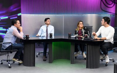 Ernesto Coronel en mesa de debate de SDP Noticias