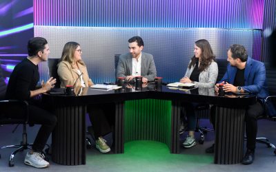 Astrid Espinosa en mesa de debate de SDP Noticias