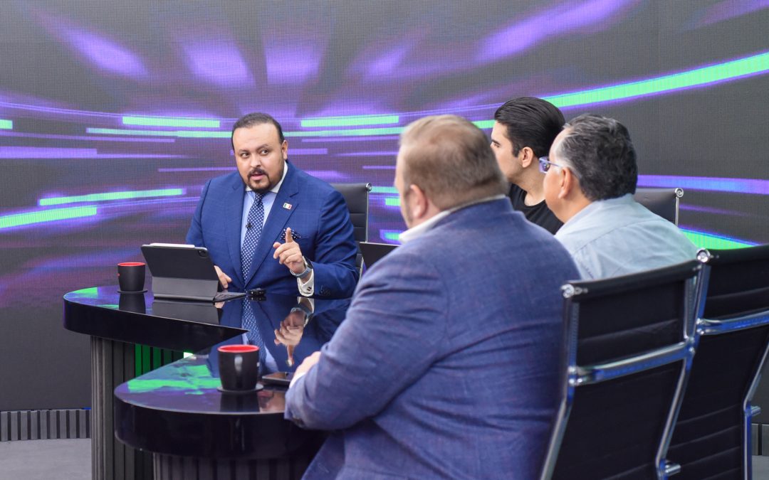 Ricardo Rubio en mesa de debate en SDP Noticias