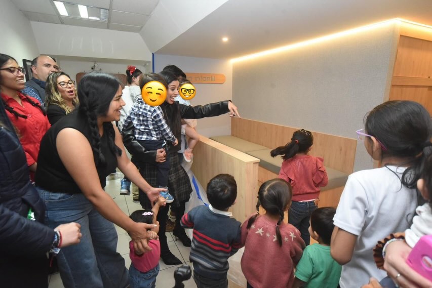 Inauguración de la ludoteca y el lactario del Comité Regional