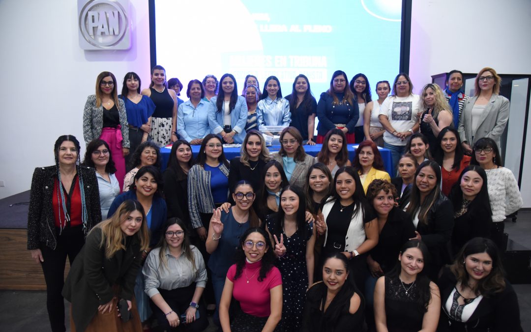 Mujeres en tribuna, sesión 3