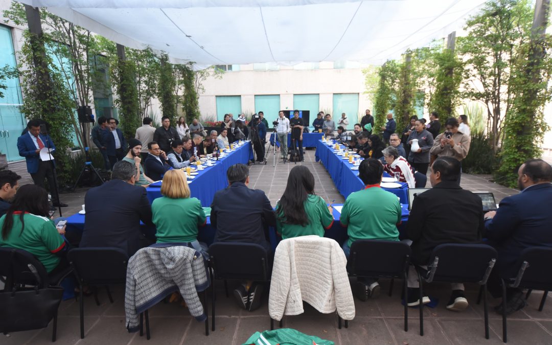 Conferencia de Prensa en el CEN