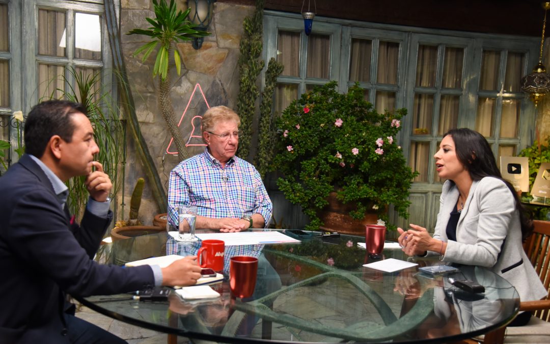 Entrevista con Alazraki para ADN40