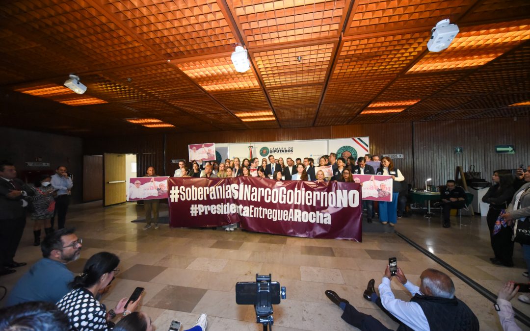 Conferencia de Prensa en San Lazaro