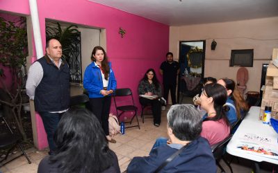 Reunión con vecinos de los Secretarios Astrid Espinosa y Miguel Errasti