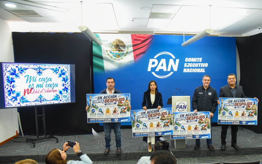Conferencia de prensa sobre despojos de Inmuebles