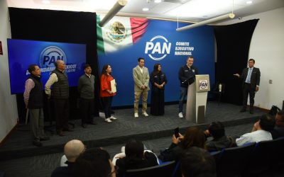 Conferencia de prensa sobre despojo de inmuebles en el CEN