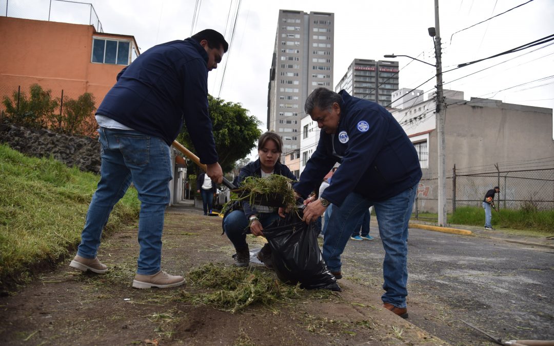 Jornada de poda y balizado en Magdalena Contreras